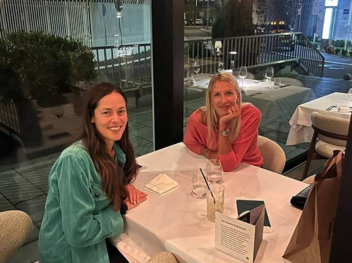 Ana Ivanović i Miroslava Najdanovski na večeri