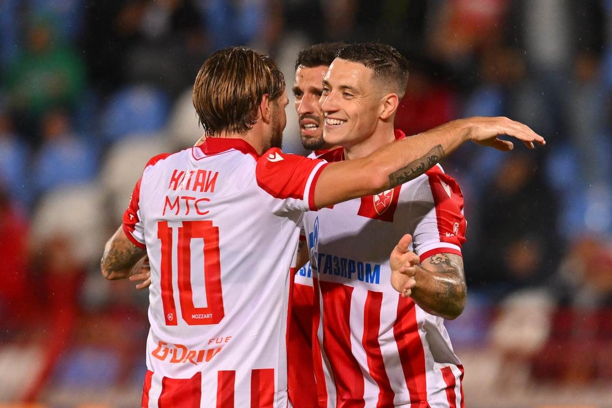 Crvena zvezda - Linkoln (1).JPG