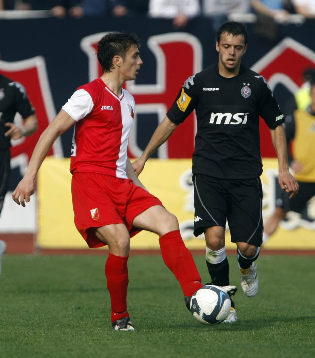 Dušan Tadić na Vojvodina Partizan