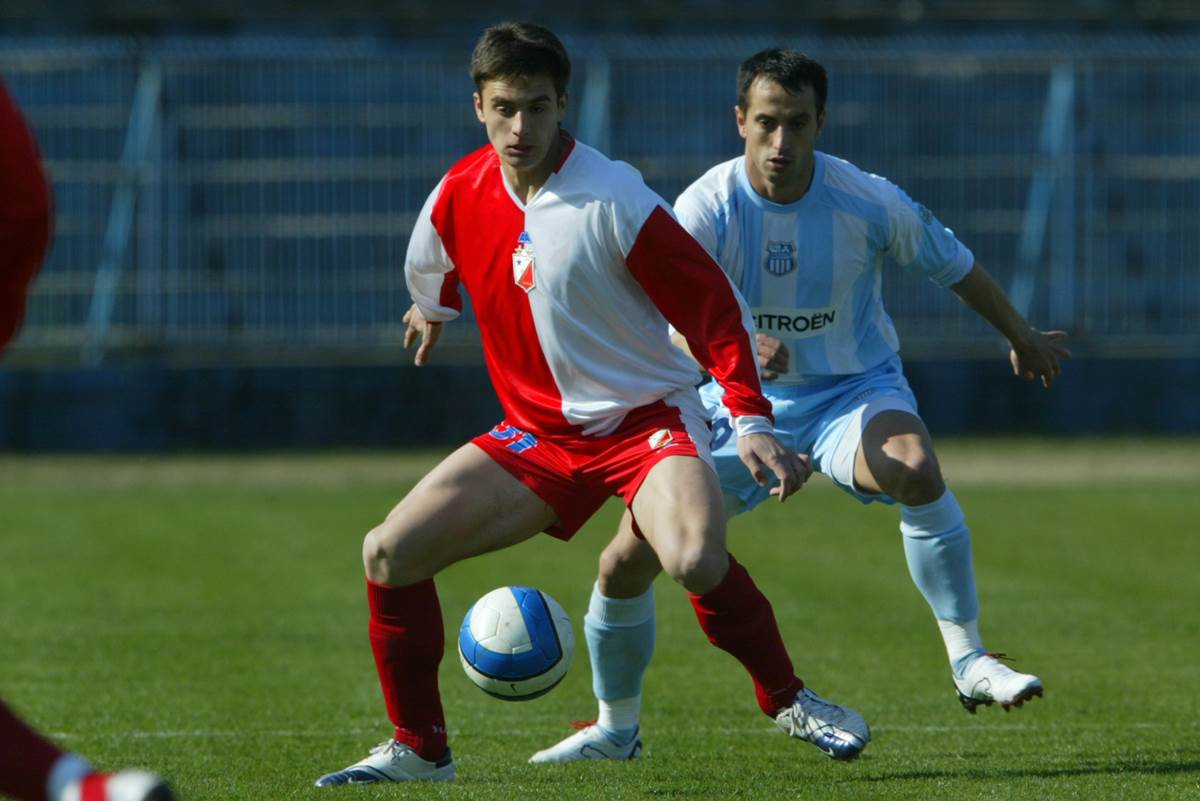 Dušan Tadić protiv Nuhija na Vojvodina OFK Beograd