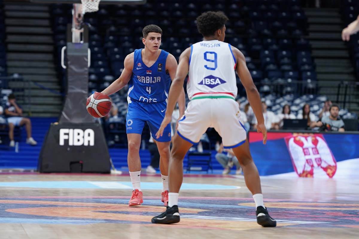 Srbija Italija 2.jpg