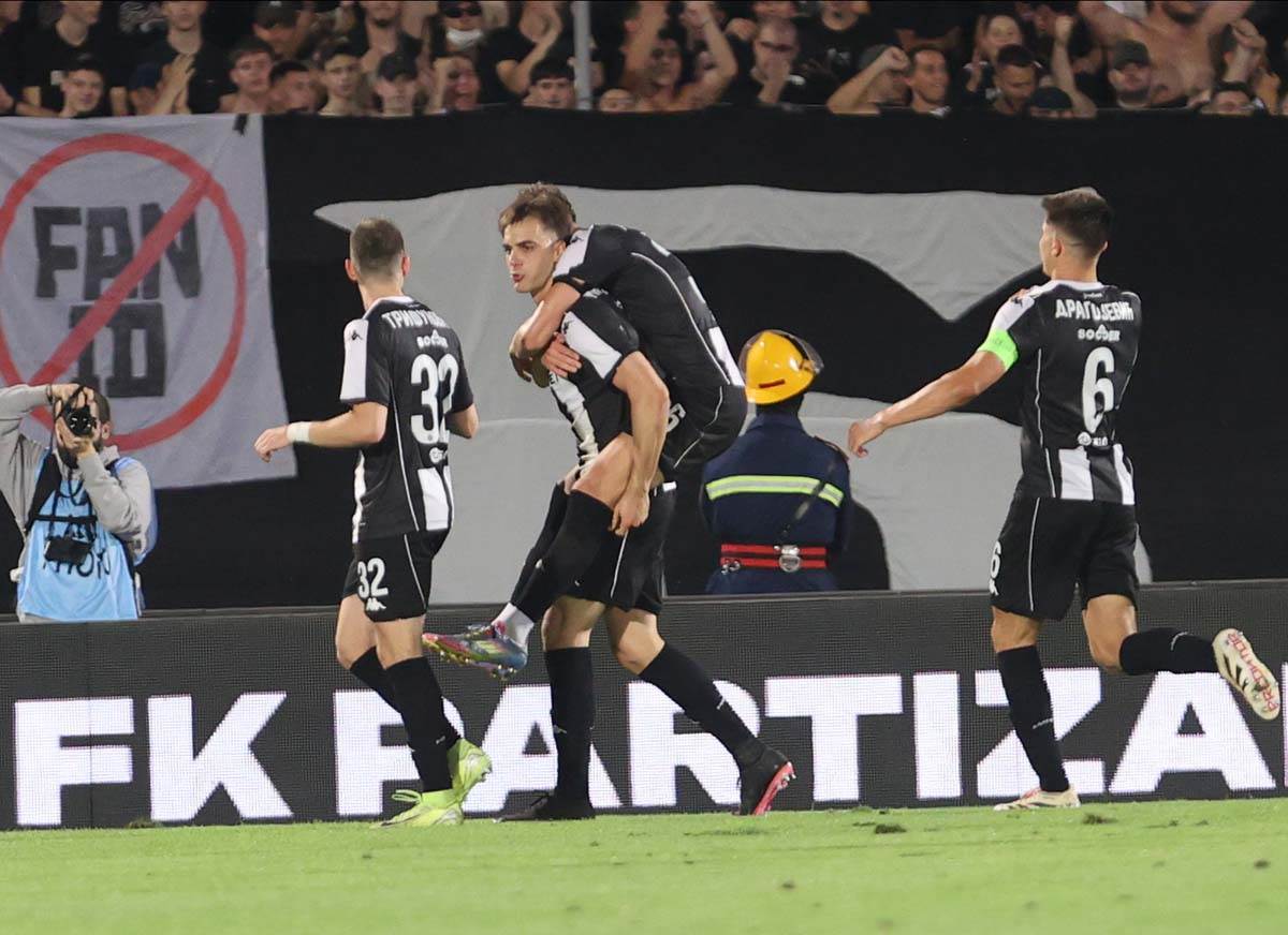 Partizan Oleksandrija 5.jpg