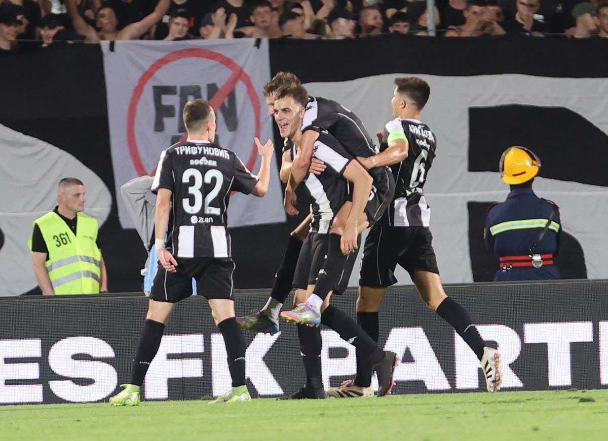 Partizan Oleksandrija 6.jpg
