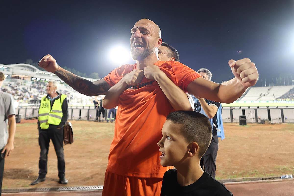 Partizan Oleksandrija 3.jpg