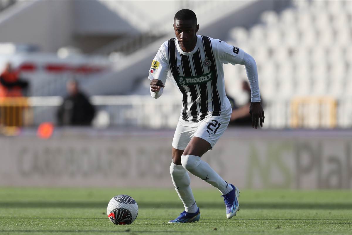 Denil Kastiljo u dresu Partizana na JNA