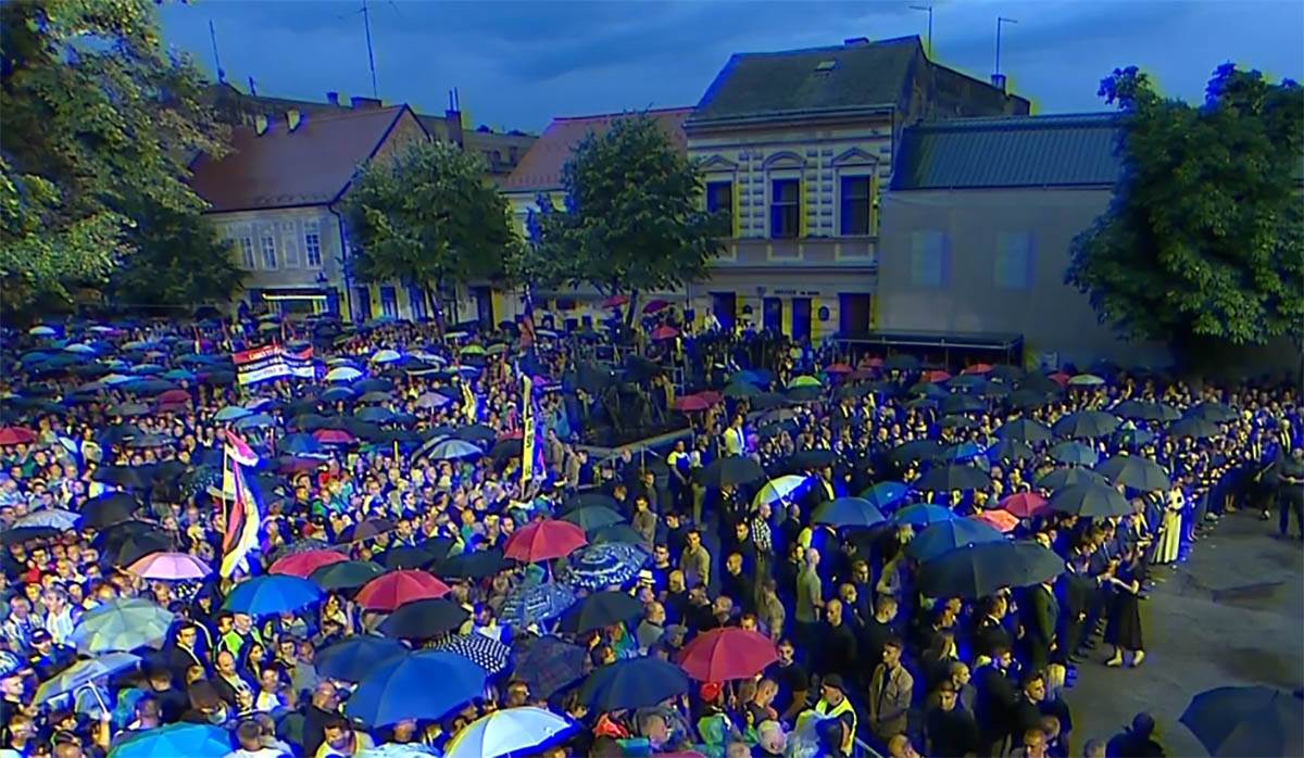 ceremonija u Sremskim Karlovcima (2).jpg