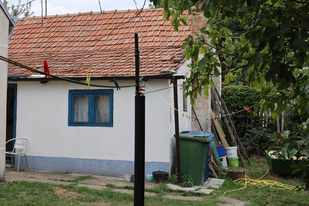 Kuća u kojoj se desilo stravično ubistvo (2).jpg