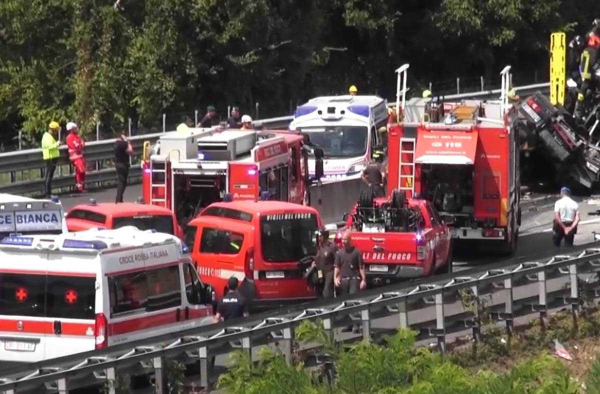 lančani sudar u Italiji (2).jpg