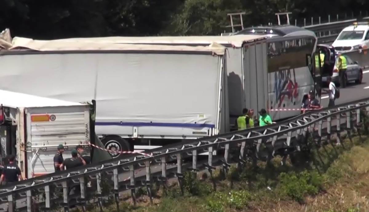 lančani sudar u Italiji (5).jpg