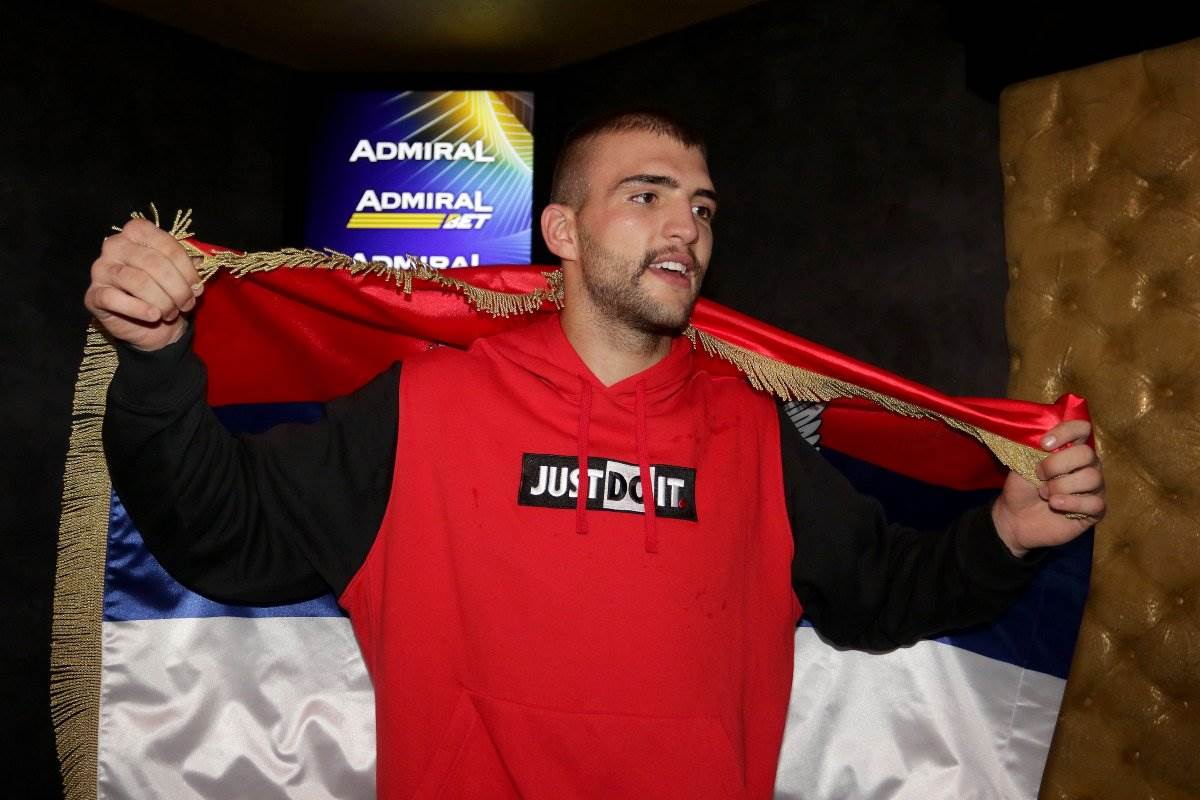 Veljko Ražnatović boks meč Srbija