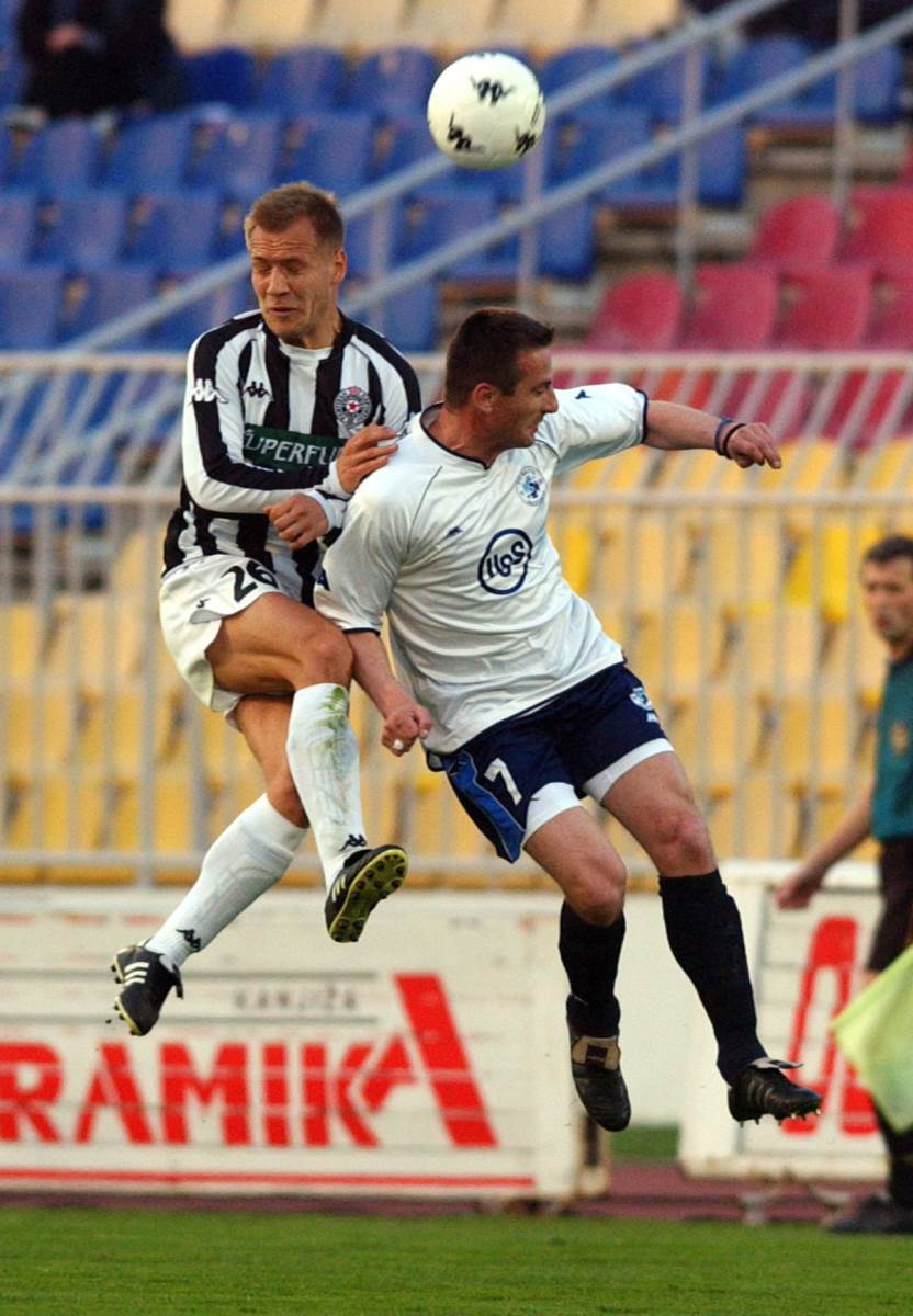 Tomas Žonsa i Goran Bogdanović u duelu na Partizan Smederevo
