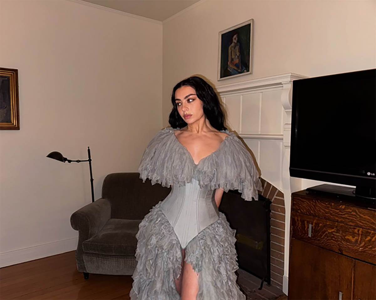 Charli xcx (5).jpg