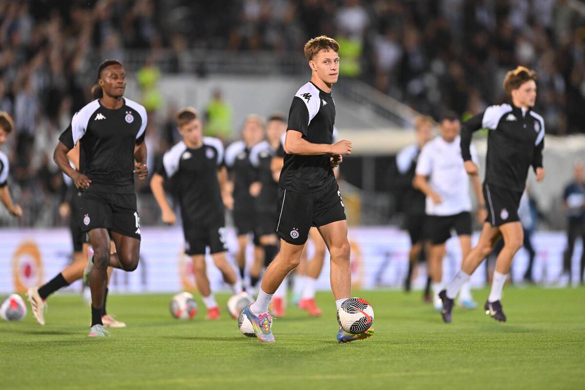 Partizan - Hibernijan (10).JPG