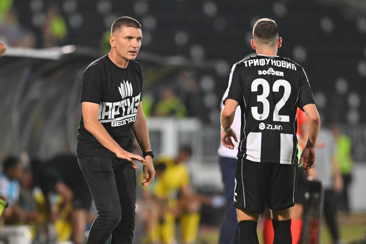 Partizan - Hibernijan (44).JPG