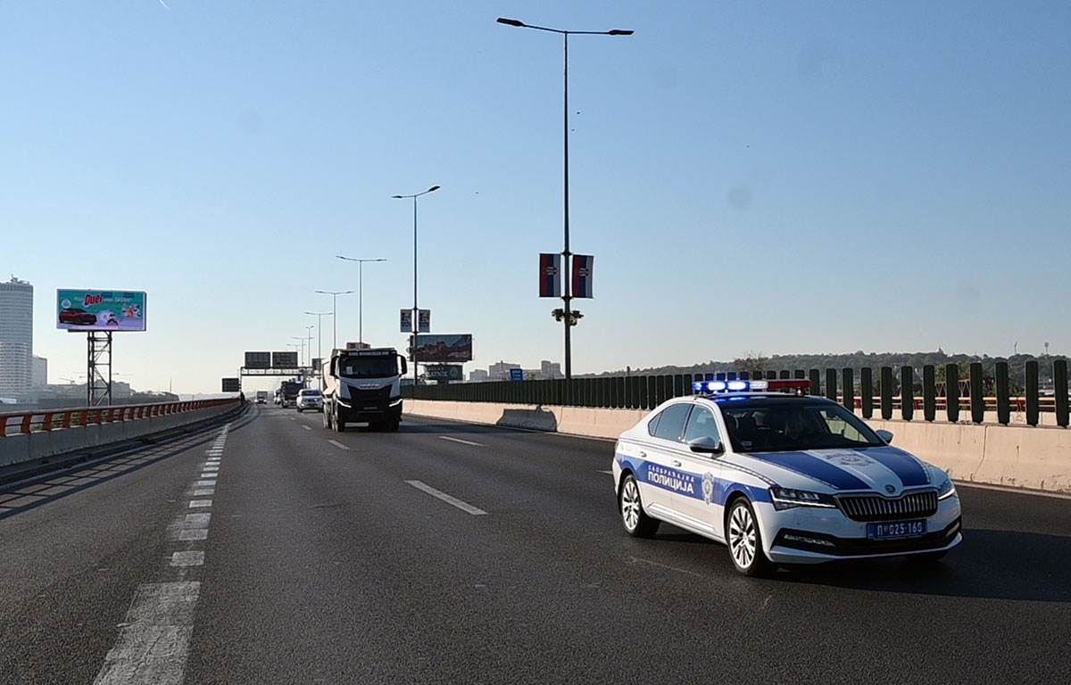 uklonjena avio bomba sa granilišta na Beogradu na vodi (9).jpg