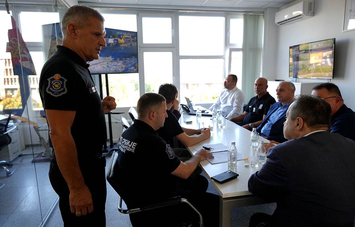 uklonjena avio bomba sa granilišta na Beogradu na vodi (10).jpg