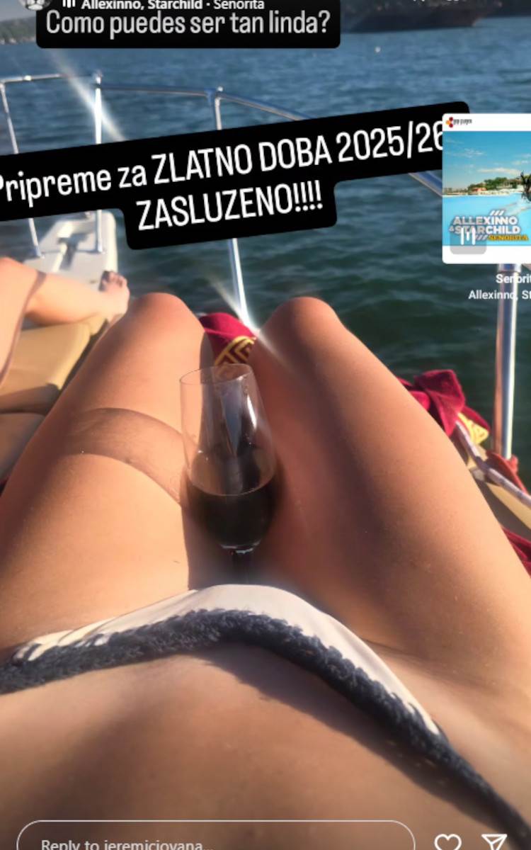 Jovana Jeremić bikini jahta.jpg