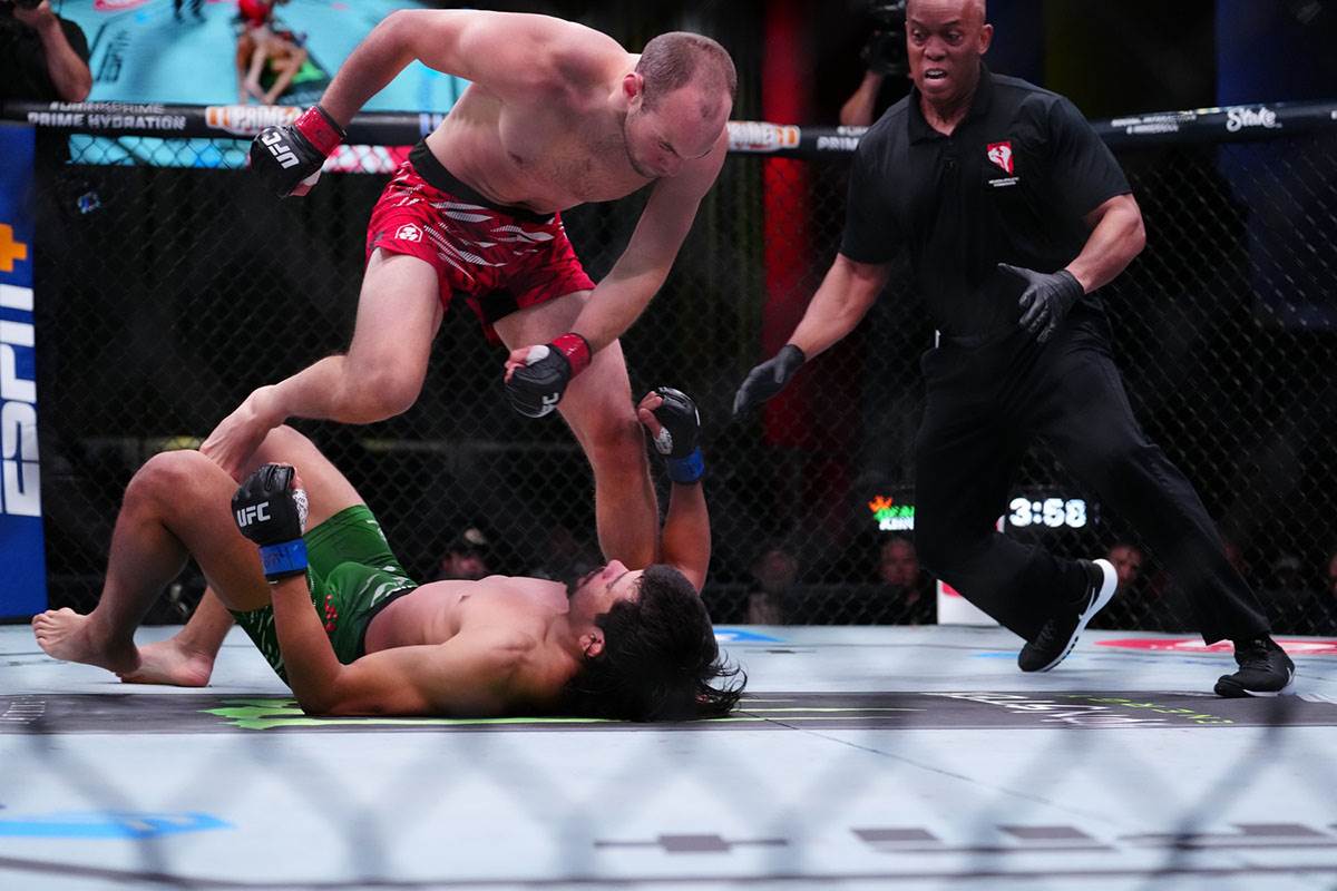 Uroš Medić pobedio Gilberta Urbinu (5).jpg