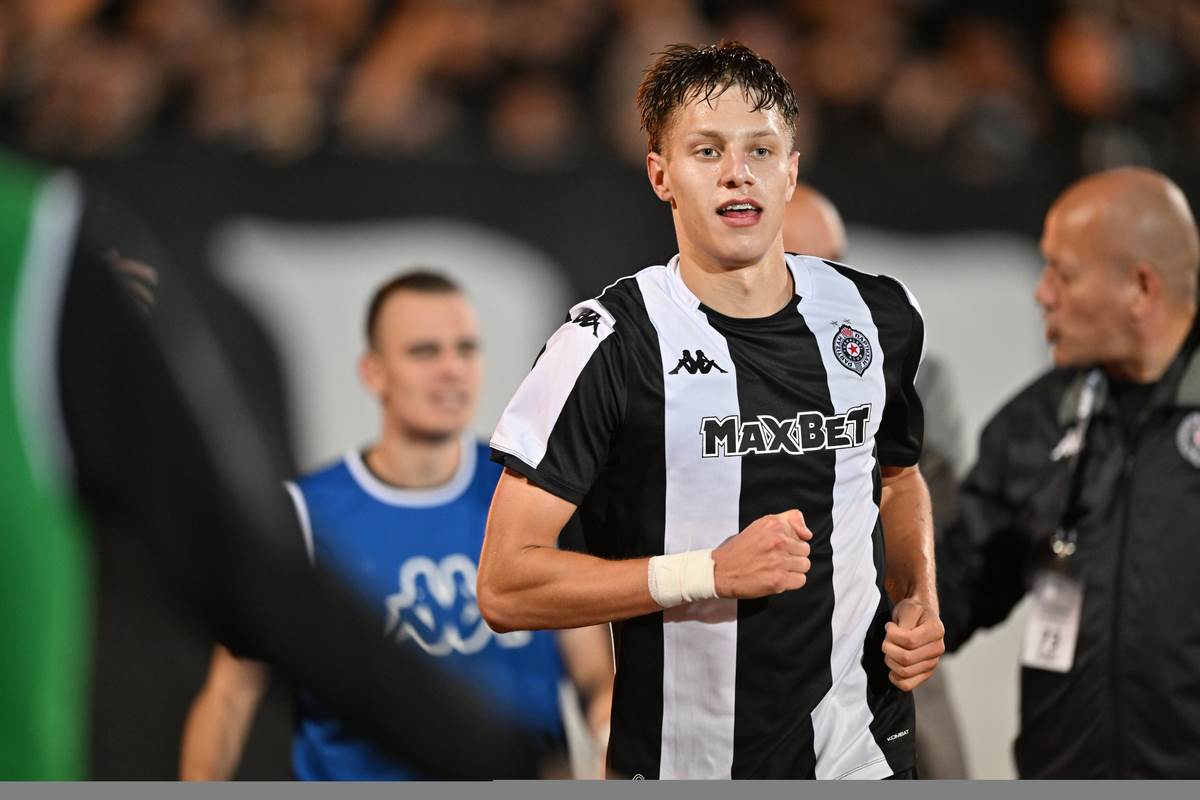 Ognjen Ugrešić u dresu Partizana.