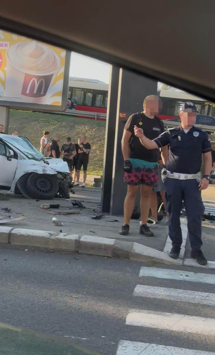 nesreća kod Ada Mola (3).jpg