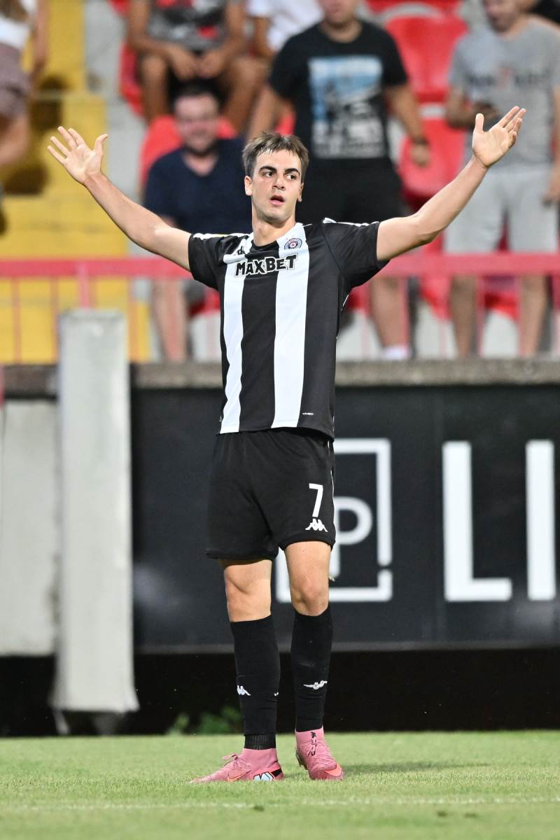 Napredak - Partizan (19).JPG