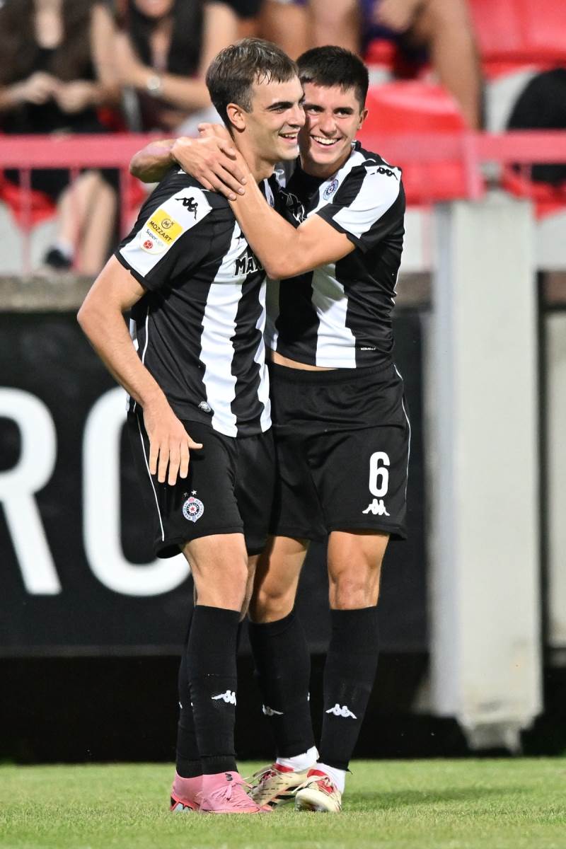 Napredak - Partizan (16).JPG