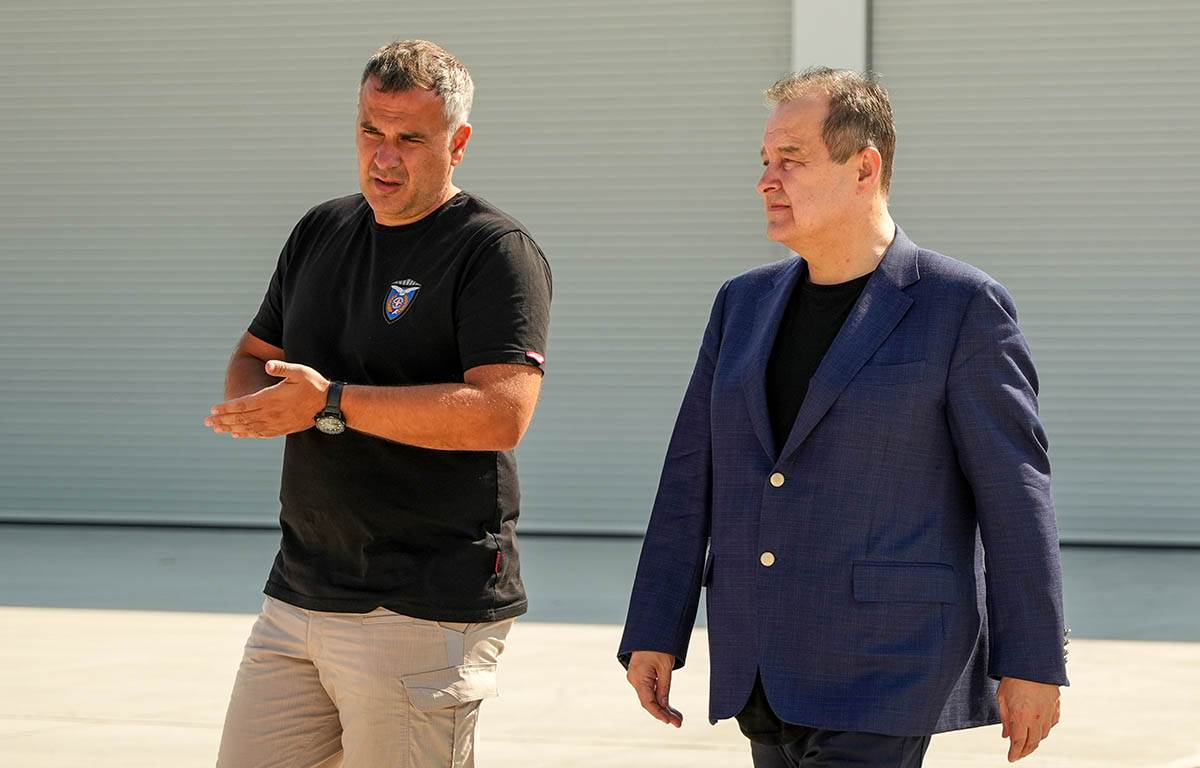 Pomoć u gašenju požara (1).jpg