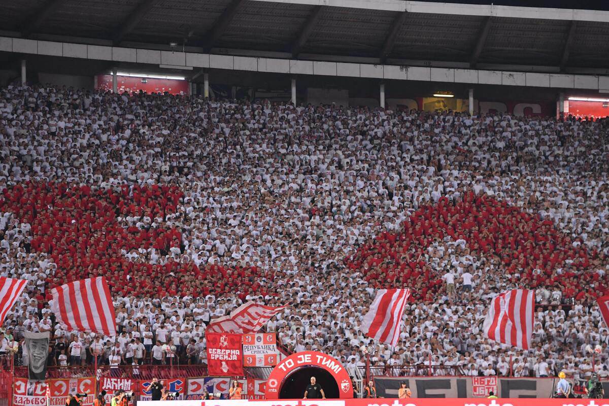 Crvena Zvezda - Leh (7).jpg