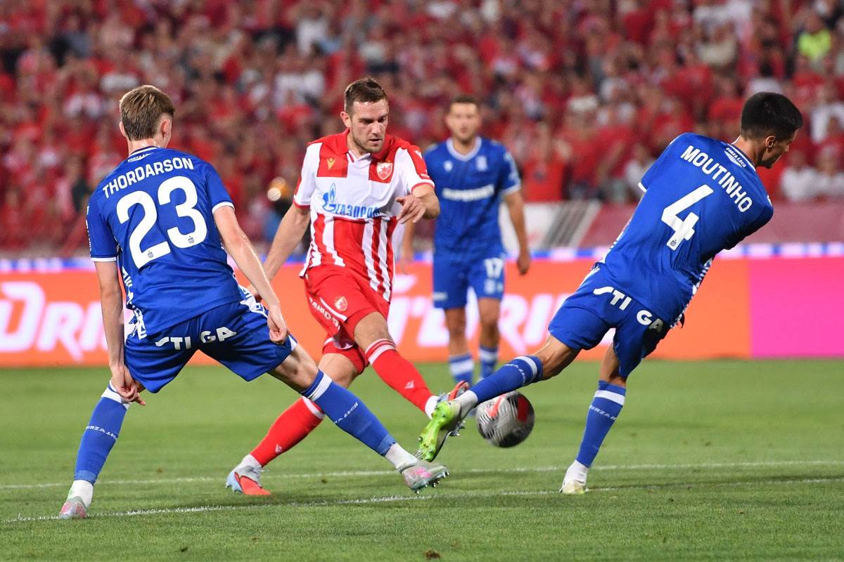 Crvena Zvezda - Leh (9).jpg