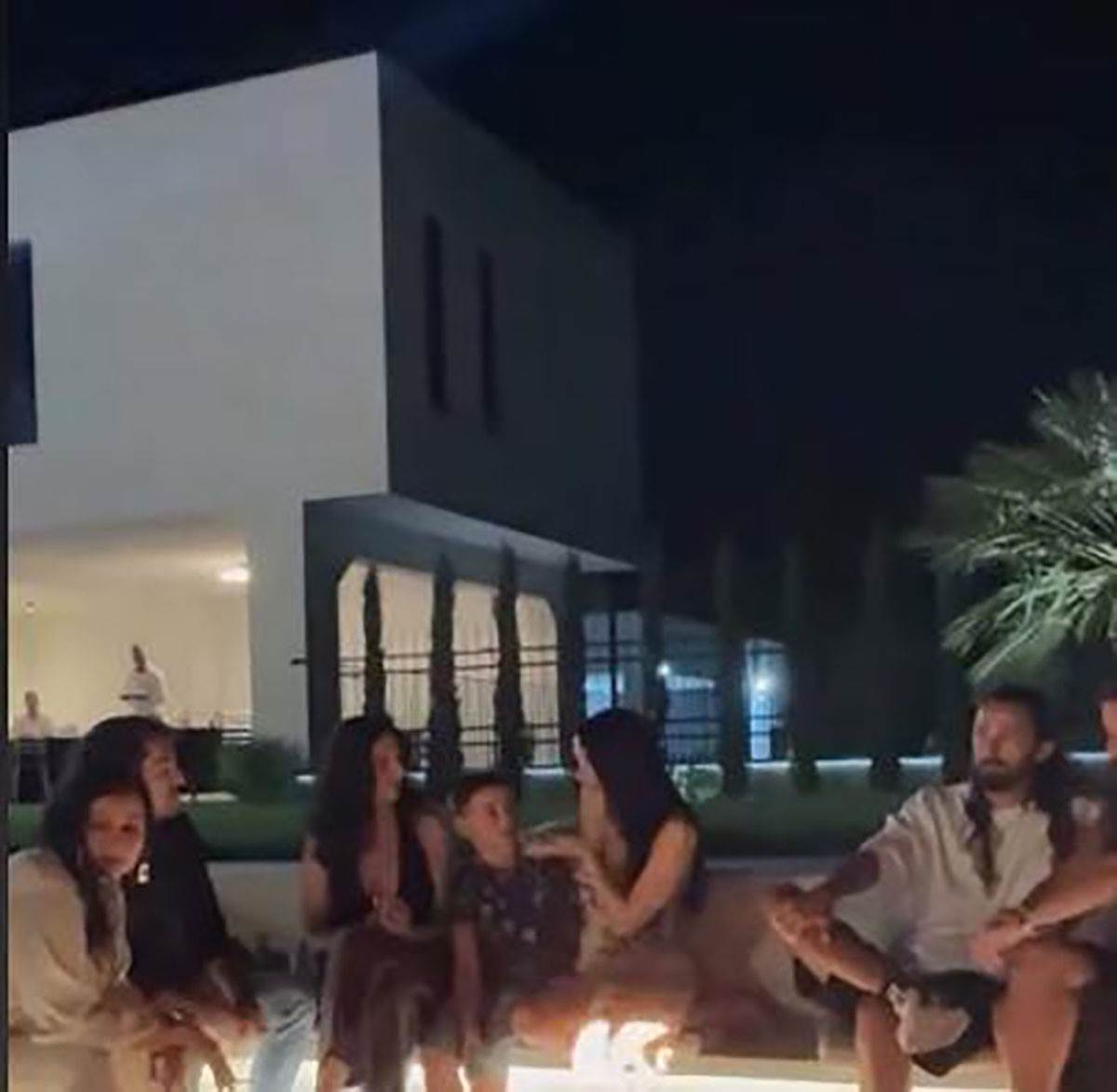 Mile Kitić se uselio u vilu na Avali (1).jpg