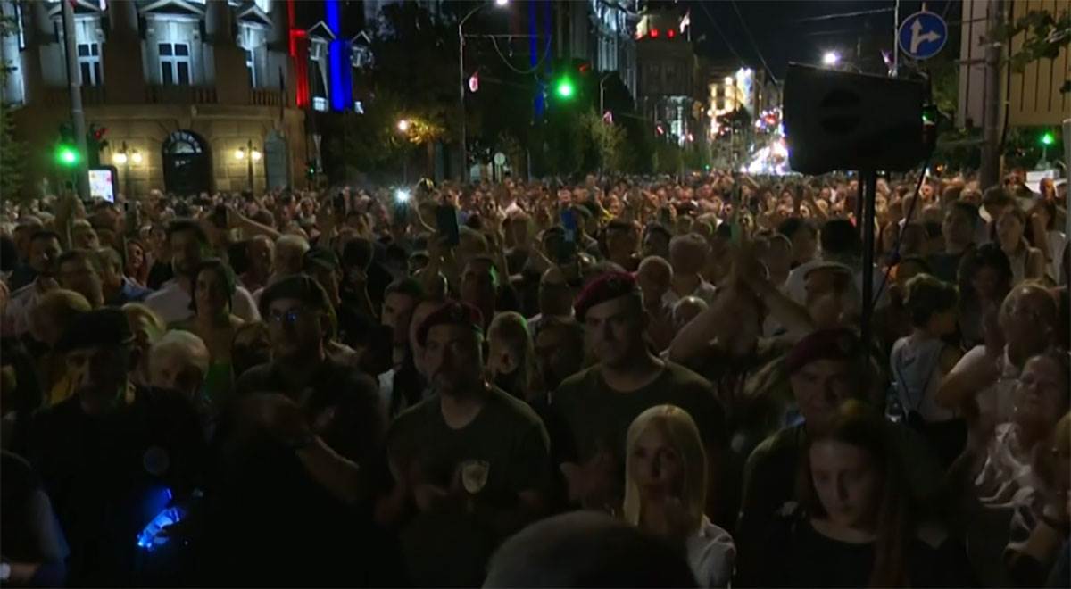 Vučić se obratio građanima u Beogradu (5).jpg