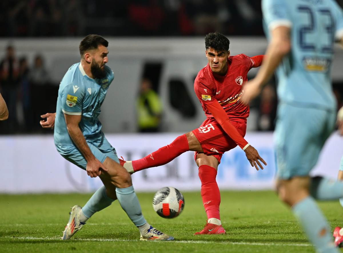 Milutin Vidosavljević na utakmici protiv Železničara za Radnički 1923pg