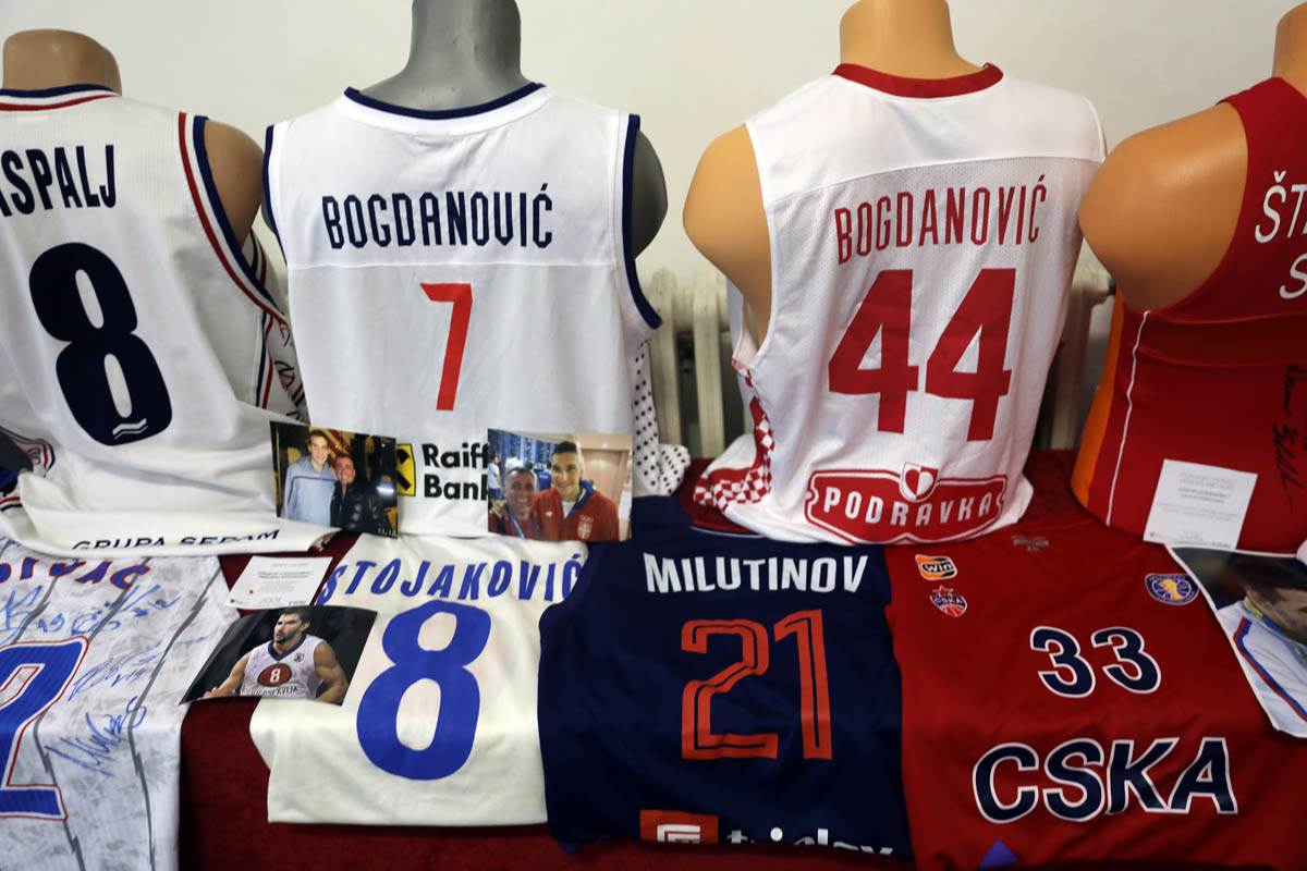 boris_vrhovac_izložba_doboj_ (9).jpg