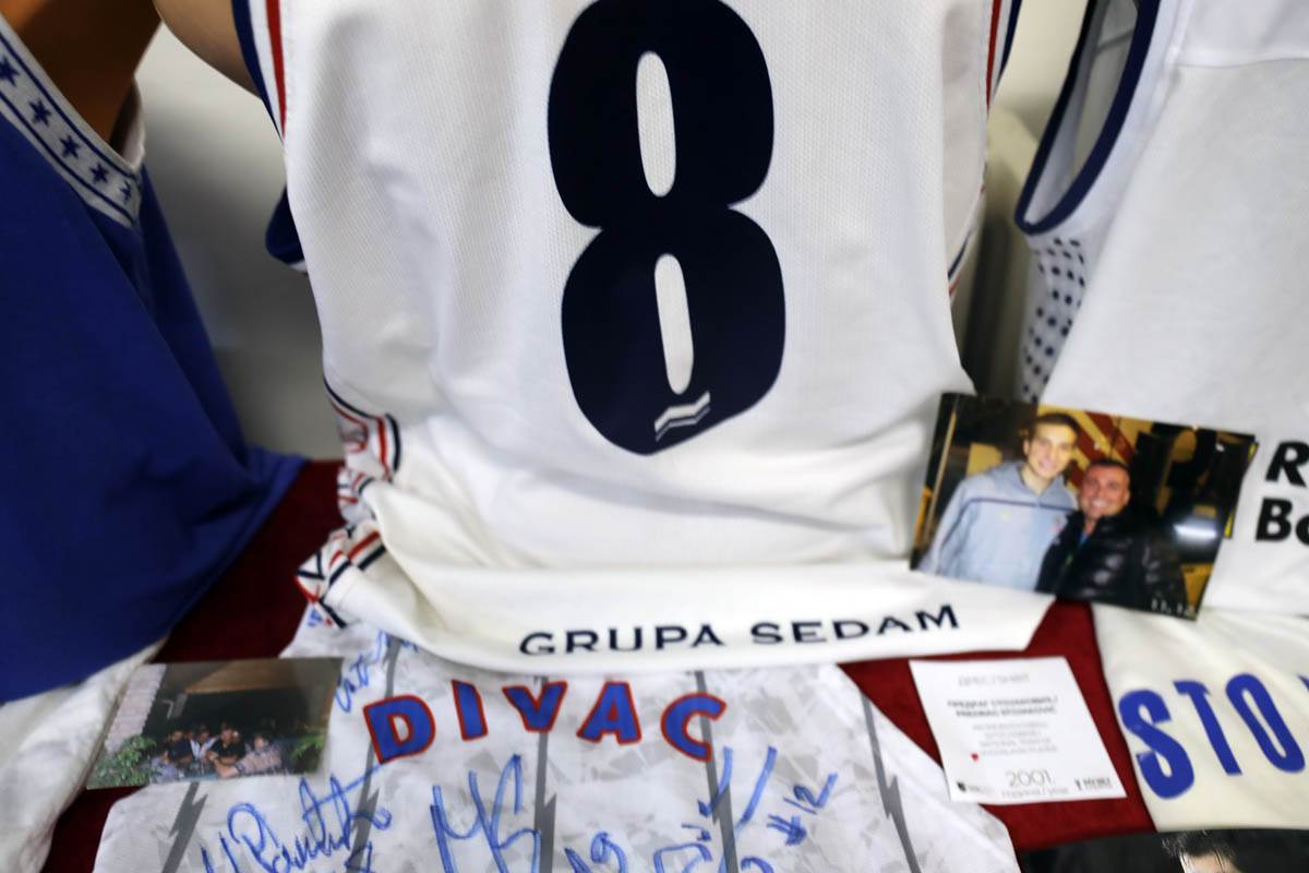 boris_vrhovac_izložba_doboj_ (11).jpg