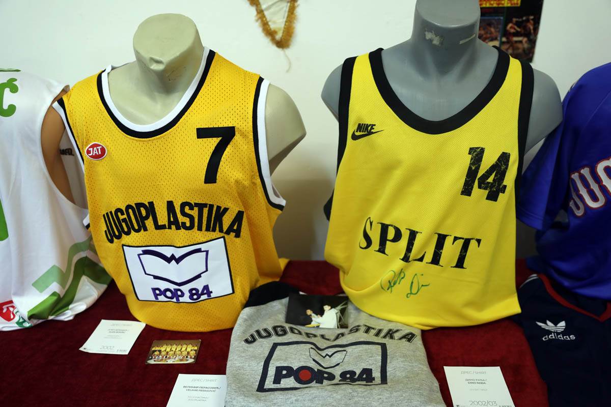 boris_vrhovac_izložba_doboj_ (14).jpg