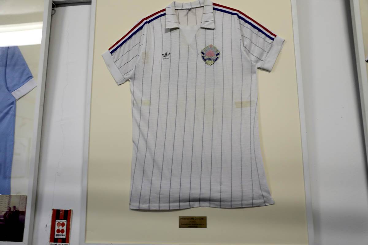 boris_vrhovac_izložba_doboj_ (17).jpg