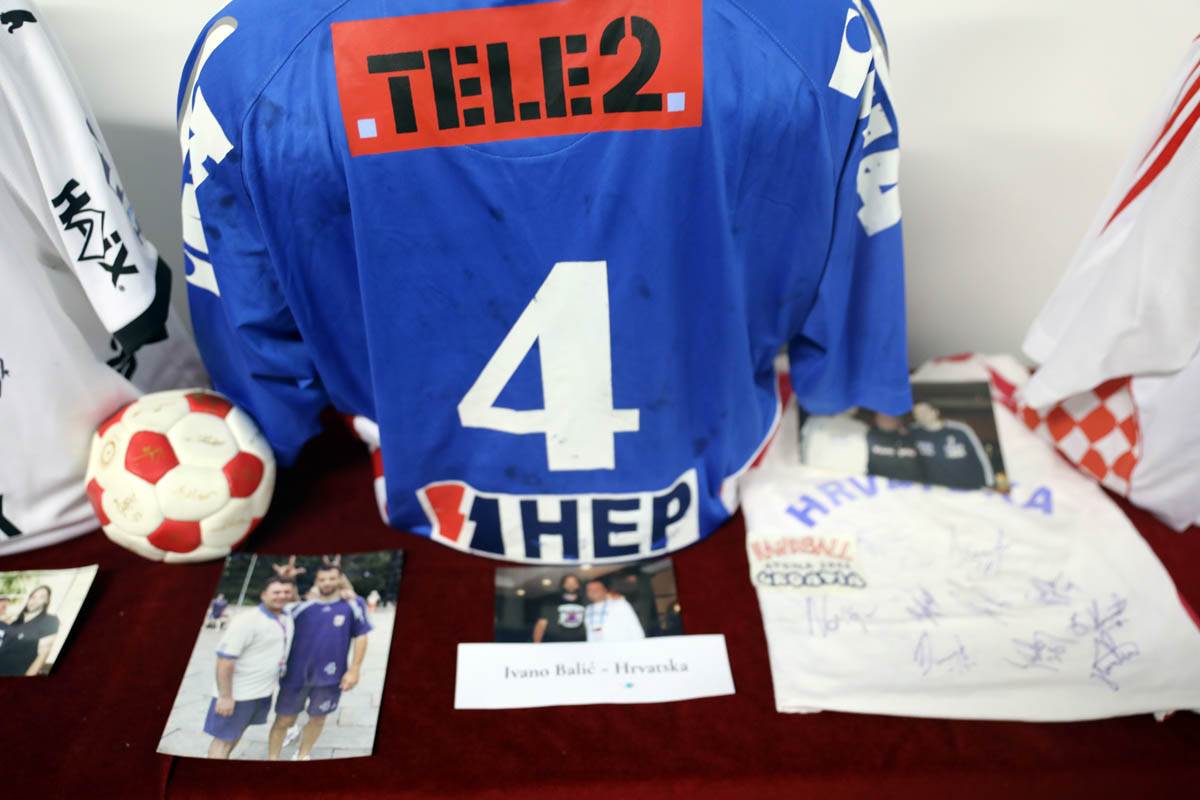 boris_vrhovac_izložba_doboj_ (2).jpg