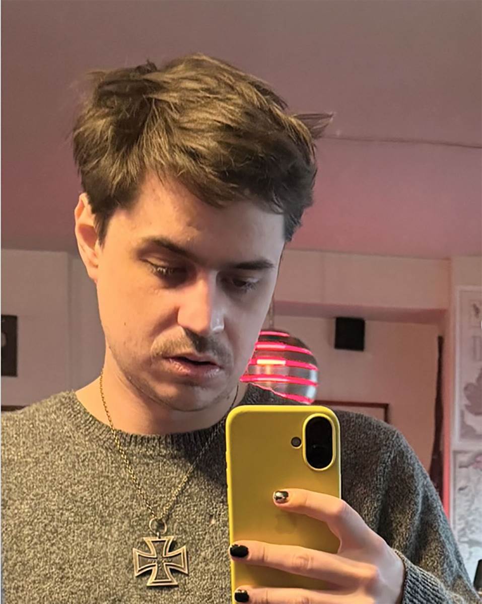 Šon Najt Nikolson (1).jpg