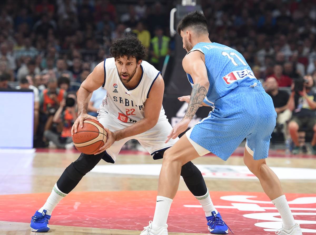 Vasilje Micić u dresu reprezentacije Srbije