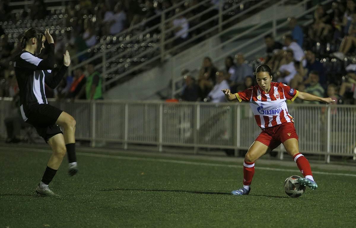 Zvezda Partizan (11).jpg