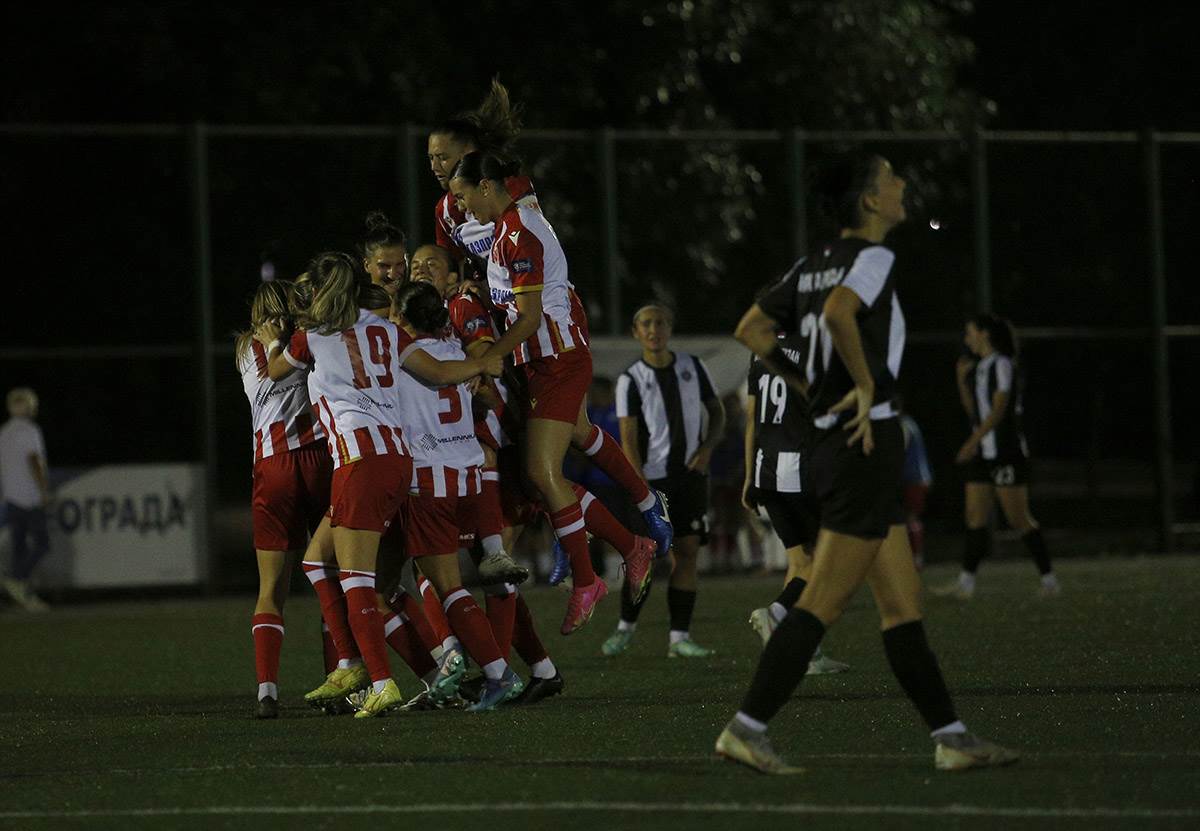 Zvezda Partizan (16).jpg