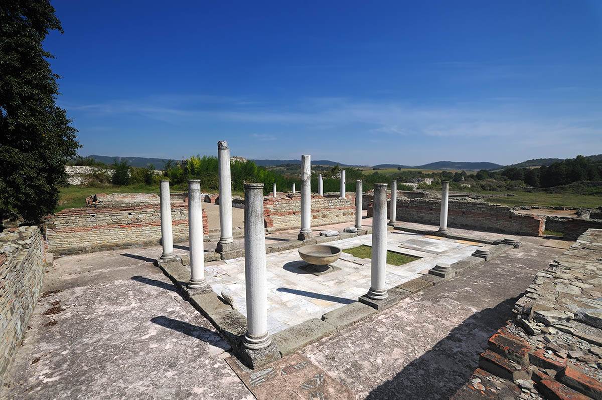 Gamzigradska banja i okolina (6).jpg