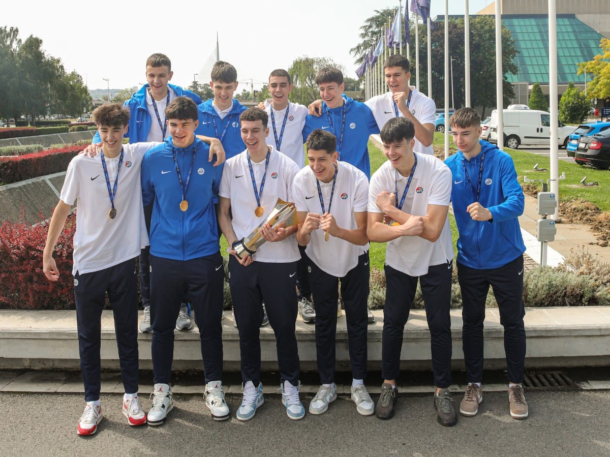 Košarkaši Srbije u16 (3).jpeg