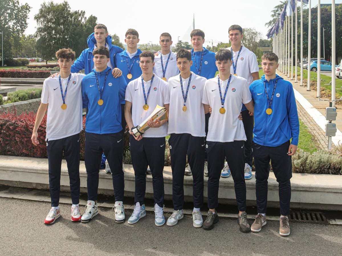 Košarkaši Srbije u16 (5).jpeg