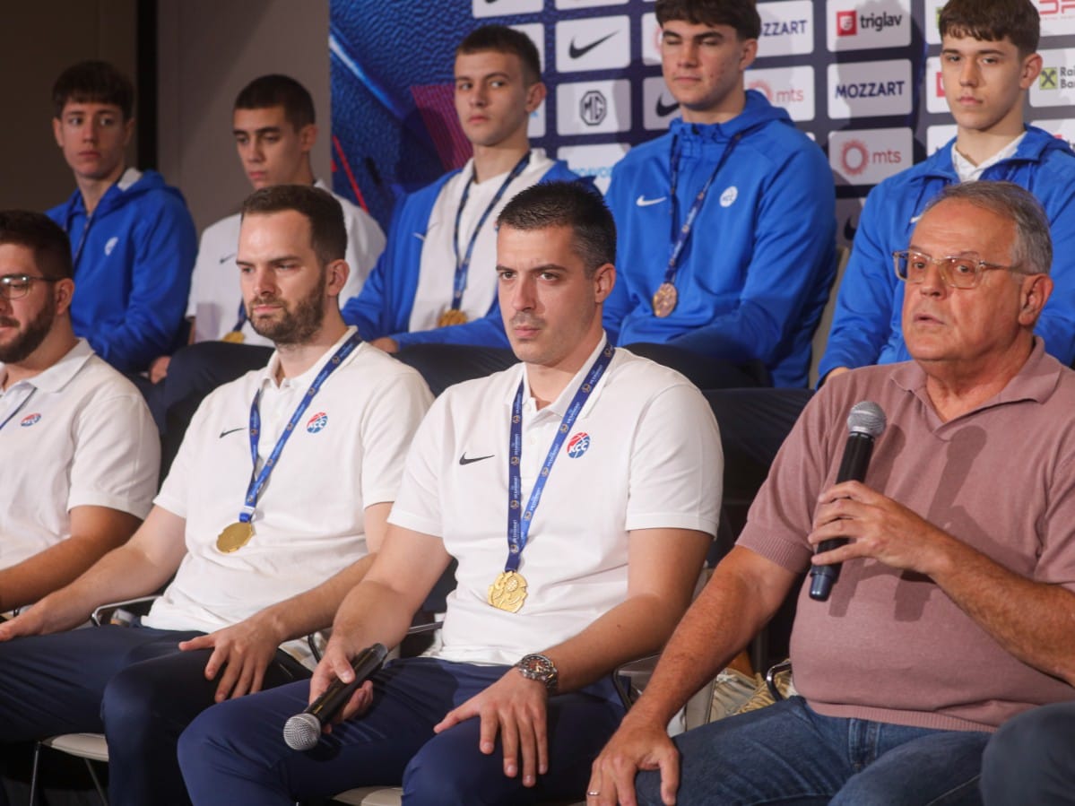 Košarkaši Srbije u16 (10).jpeg