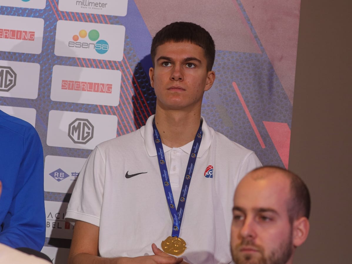 Košarkaši Srbije u16 (12).jpeg