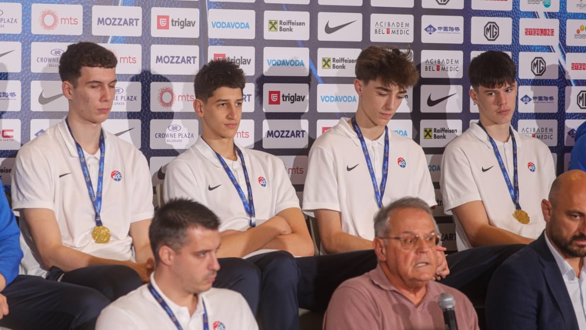 Košarkaši Srbije u16 (15).jpeg