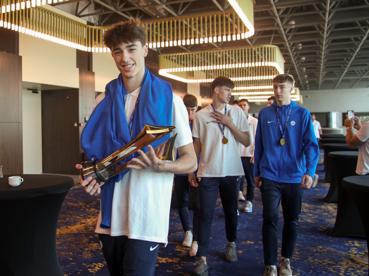 Košarkaši Srbije u16 (19).jpeg