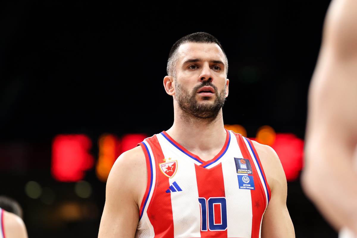 Branko Lazić u dresu Crvene zvezde