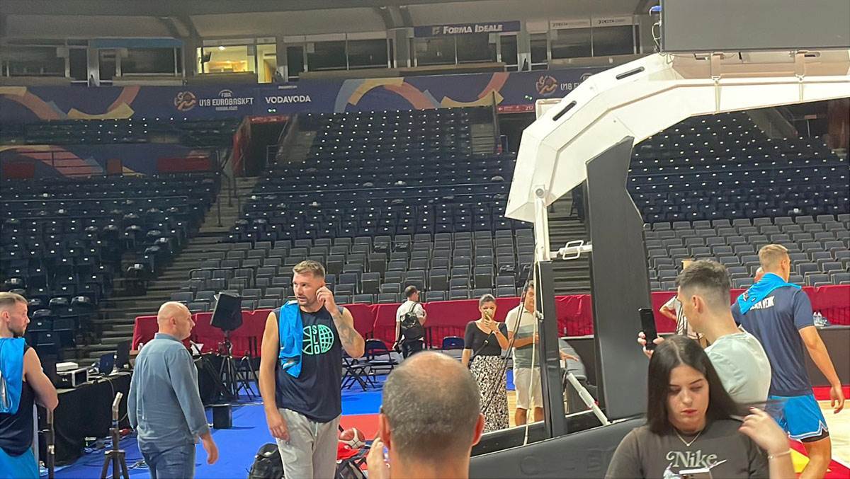 Trening Srbije u areni (9).jpg